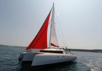 neel 45 barca a vela dalla prua